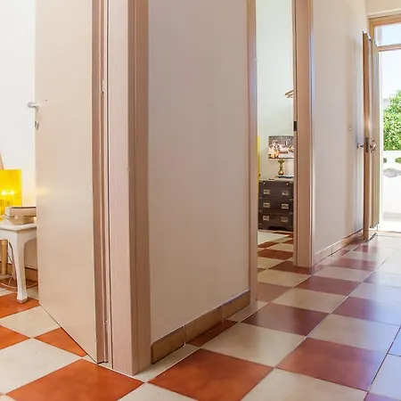 Villa Villa Odetta 1 A Torre Colimena *