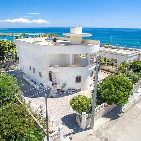 Villa Villa Odetta 1 A Torre Colimena Torre Colimena