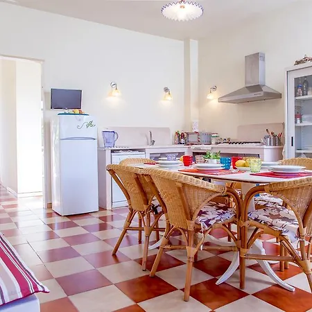 Villa Odetta 1 A Torre Colimena